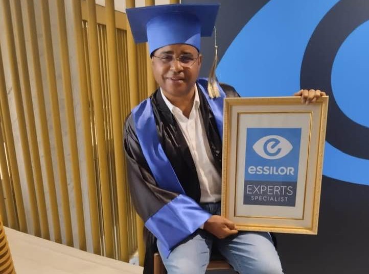 Ophtalmologie : Moussa Khairy tape dans l’œil d’une expertise mondiale