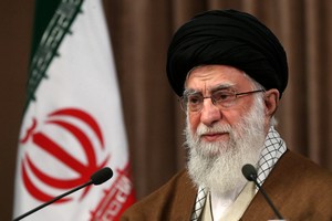 «Nos problèmes sont insolubles»: Khamenei refuse toute négociation directe entre Iran et États-Unis