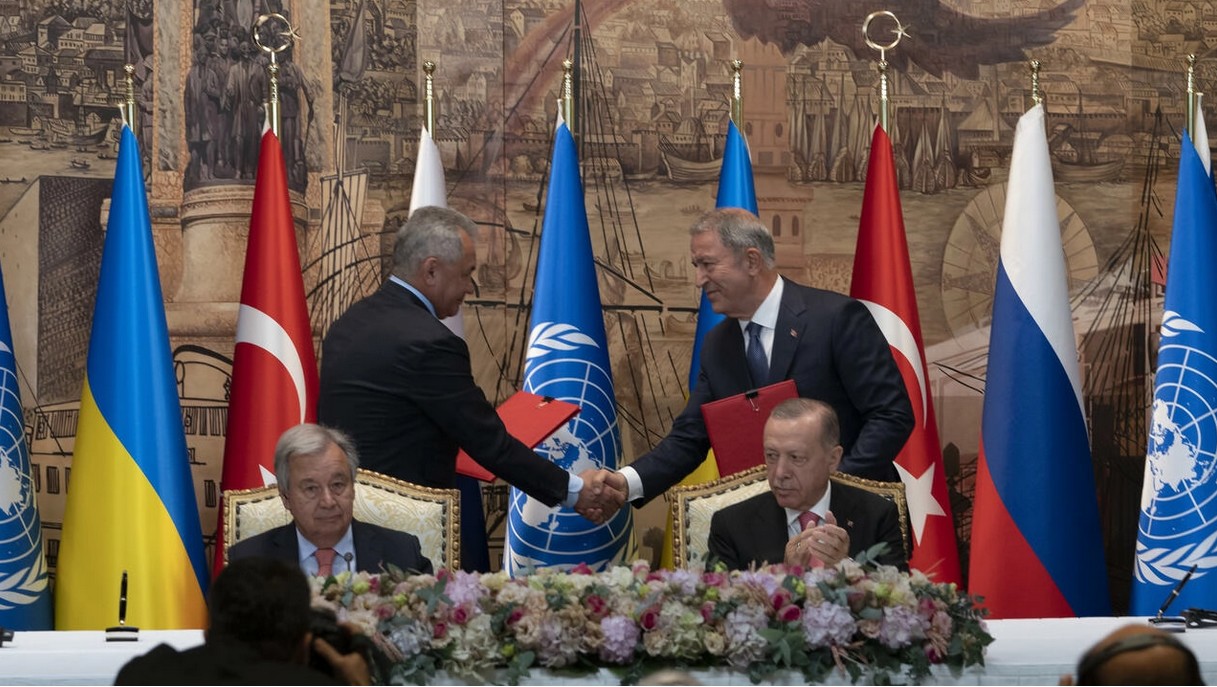 L'Ukraine entame ses exportations de céréales, 