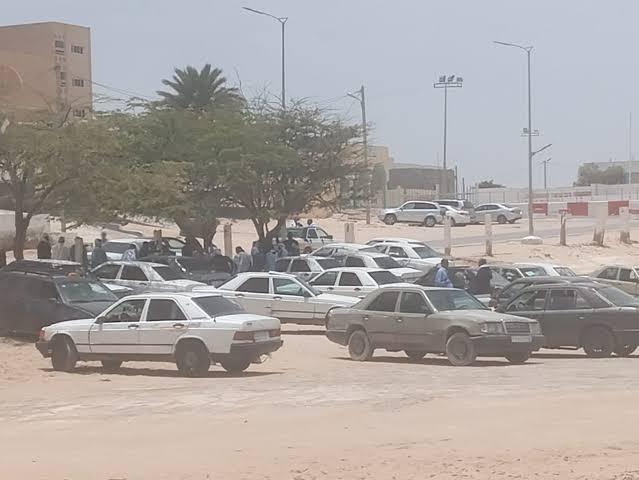 Nouadhibou : les chauffeurs de taxi menacent d’une grève générale le 27 octobre