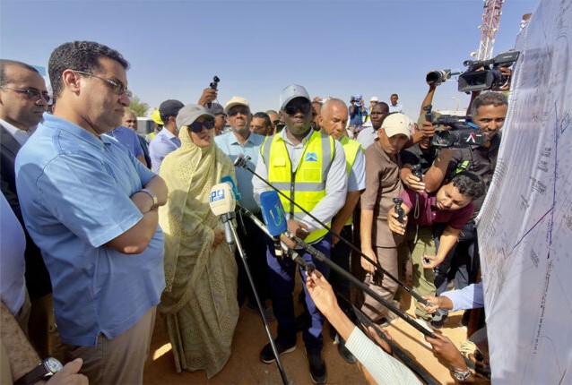 Le Premier ministre poursuit sa tournée d’inspection de plusieurs infrastructures et projets de services à Nouakchott