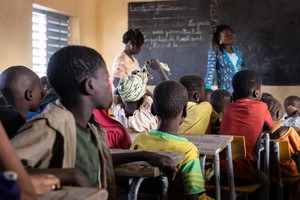 Afrique sub-saharienne : il manque 11 millions d’enseignants pour assurer une scolarisation de qualité (Unesco)