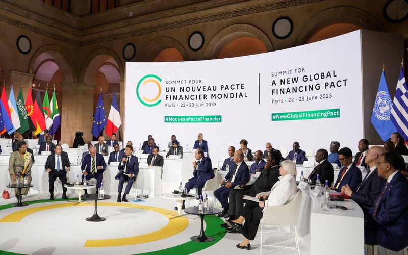 Nouveau pacte financier mondial : 100 milliards de dollars pour aider les pays pauvres