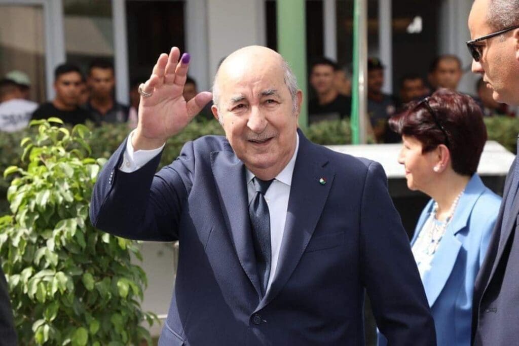 Le président de la République met fin aux fonctions de Nadir Larbaoui et nomme Sifi Ghrieb Premier ministre par intérim 