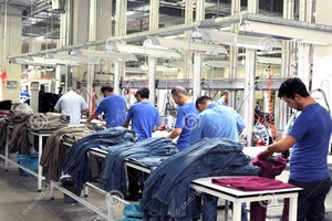 Journal marocain : les machines industrielles turques entrent au Maroc par contrebande à travers la Mauritanie