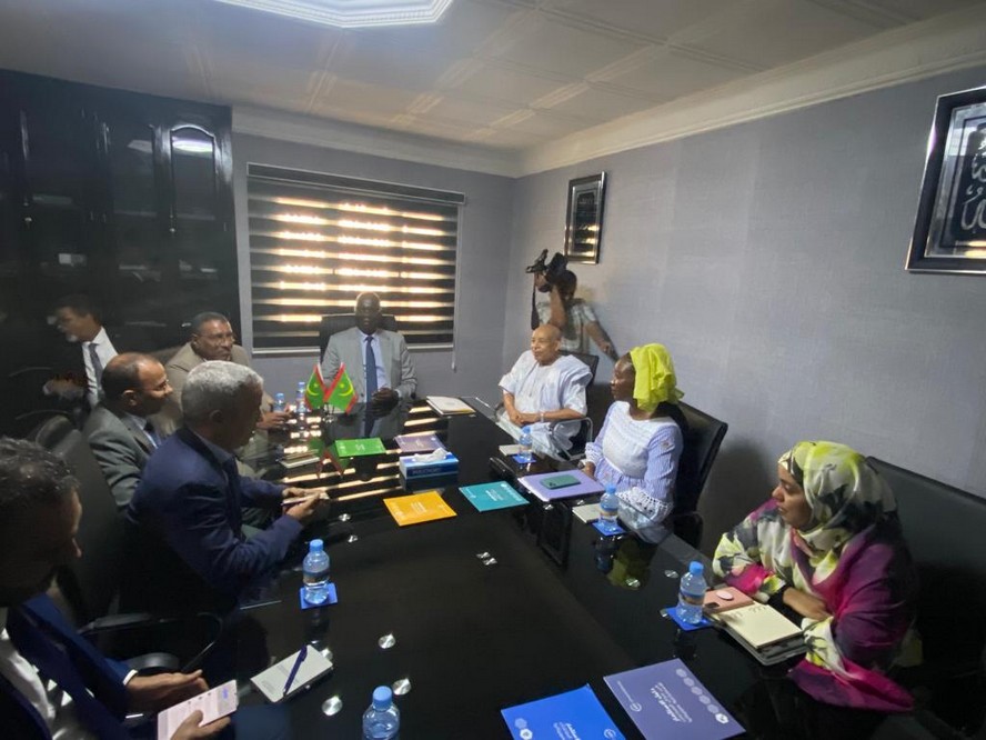 Le ministre des Affaires économiques rend visite au Guichet Unique